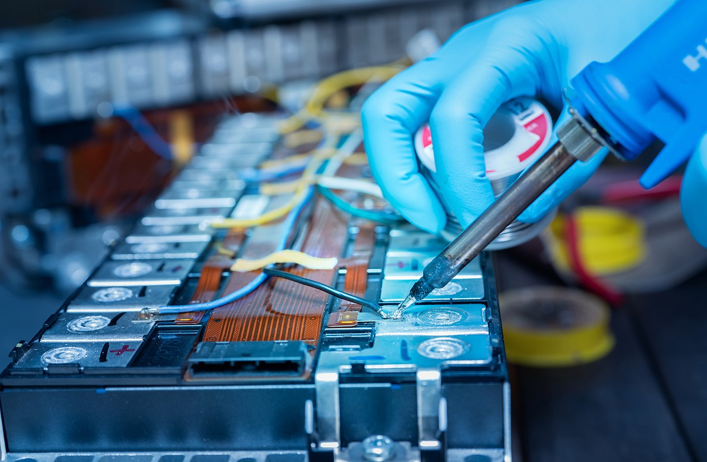 HiroseElectric_Blog_Solder_Image4_062025